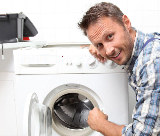 Ремонт стиральных машин с бесплатной диагностикой | Вызов стирального мастера на дом в Дзержинском
